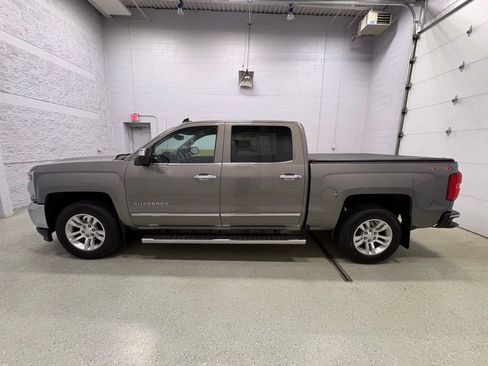 Used 2017 Chevrolet Silverado 1500 LTZ AWD/4WD image 8