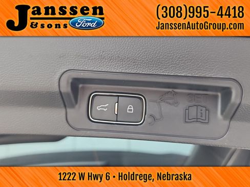 Used 2023 Ford Explorer XLT w/ Equipment Group 202A AWD/4WD image 14