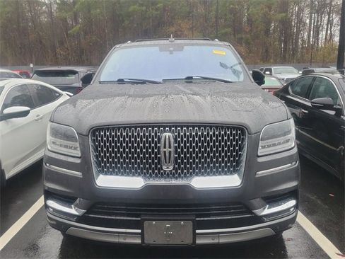 Used 2018 Lincoln Navigator Reserve w/ Technology Package image 2