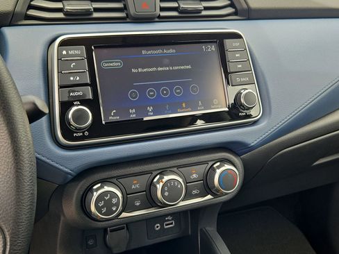 Used 2025 Nissan Versa SV w/ Trunk Package FWD image 19