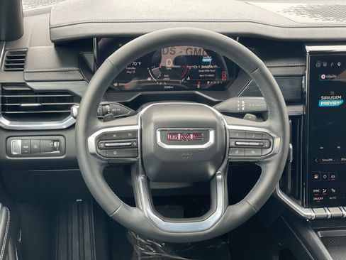 Used 2026 GMC Acadia Elevation w/ Black Edition FWD image 10