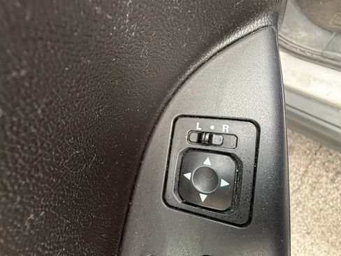 Used 2015 Mitsubishi Outlander Sport ES FWD image 17