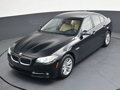 Used 2016 BMW 528i Sedan RWD image 29