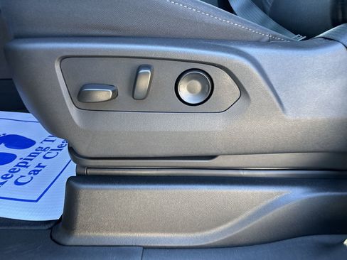 New 2026 Chevrolet Tahoe LS image 15