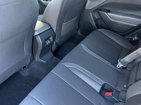 New 2026 Subaru Crosstrek 2.5i Premium AWD/4WD image 12