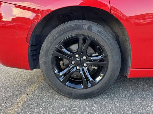 Used 2023 Dodge Charger SXT RWD image 12