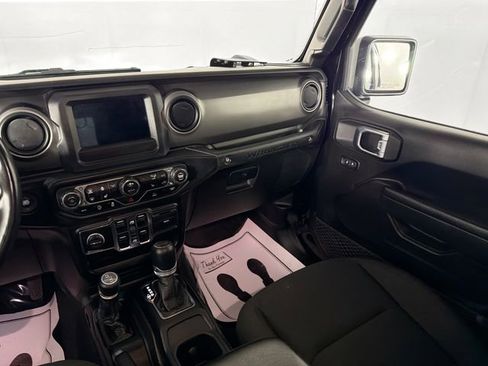 Used 2023 Jeep Wrangler Unlimited Sport AWD/4WD image 22