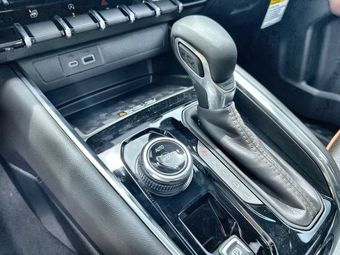 New 2026 GMC Canyon AT4 w/ Technology Plus Package AWD/4WD image 26