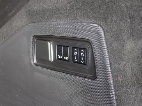Used 2022 Cadillac Escalade ESV Sport w/ Touring Package AWD/4WD image 24