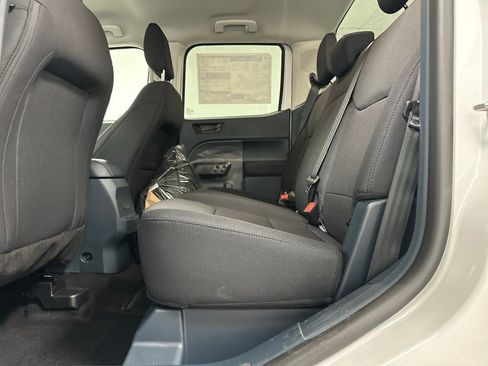 New 2026 Ford Maverick XL image 22