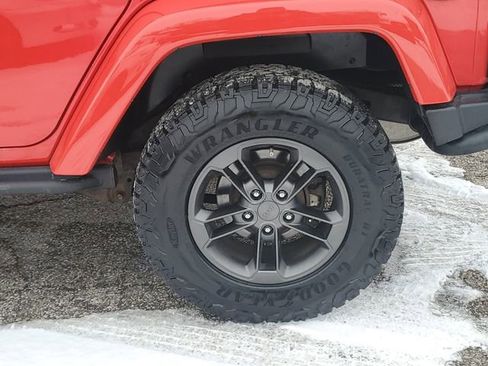 Used 2018 Jeep Wrangler Unlimited Sport image 8