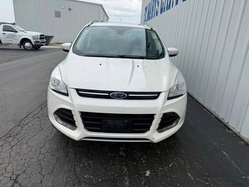 Used 2016 Ford Escape Titanium FWD image 3