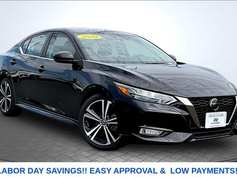Used 2020 Nissan Sentra SR FWD image 2