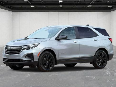 Used 2023 Chevrolet Equinox LS w/ LS Convenience Package FWD image 1