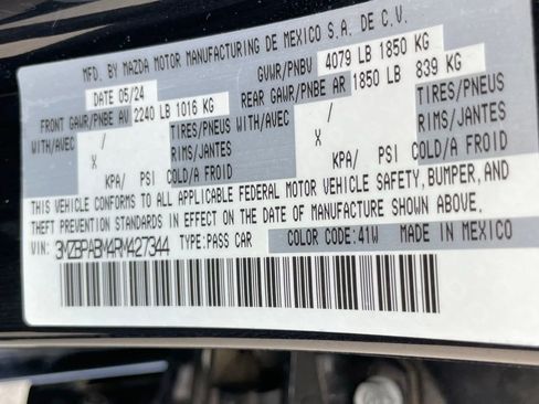 Used 2024 MAZDA MAZDA3 s FWD image 28