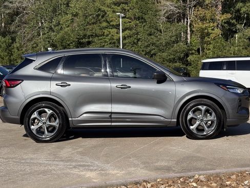 Used 2024 Ford Escape ST-Line image 10