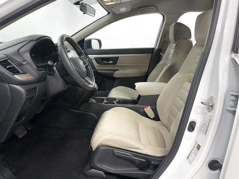 Used 2019 Honda CR-V LX image 4