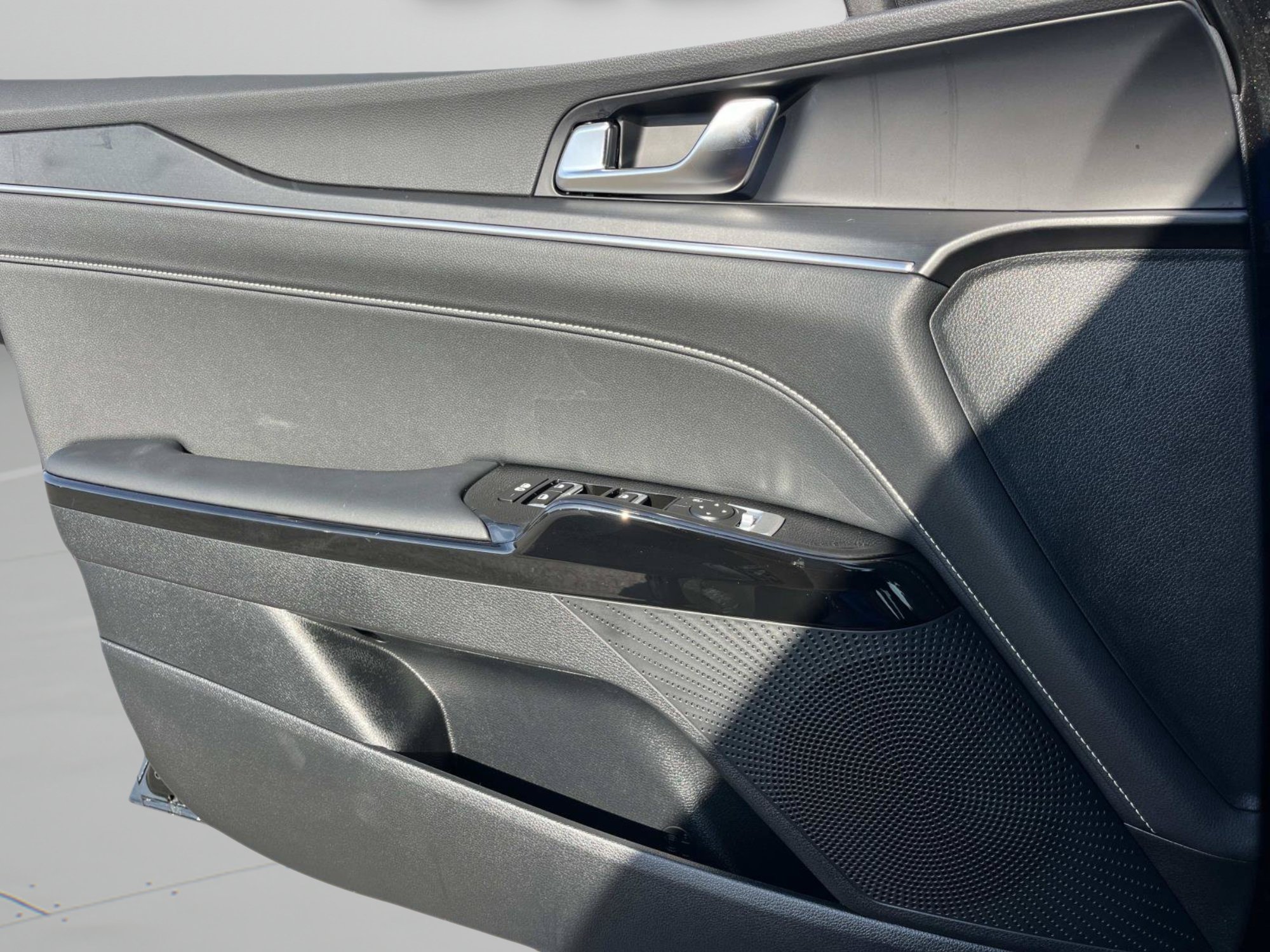 New 2026 Kia K5 GT-Line FWD image 16