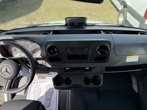 New 2025 Mercedes-Benz Sprinter 3500 image 31
