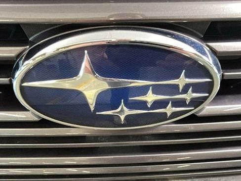 Used 2021 Subaru Ascent Premium w/ Convenience Package AWD/4WD image 9