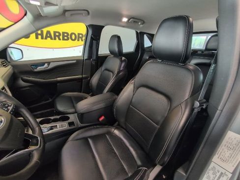Used 2023 Ford Escape Platinum AWD/4WD image 11