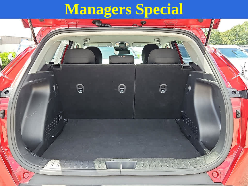 Used 2025 Hyundai Kona SEL FWD image 30