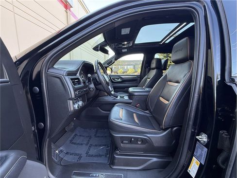 Used 2021 GMC Yukon AT4 w/ Rear Media and Nav Package image 8