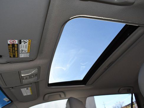 Used 2008 Toyota RAV4 Limited image 19