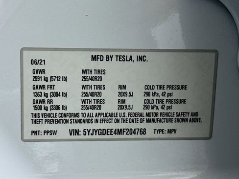 Used 2021 Tesla Model Y Long Range AWD/4WD image 12