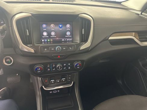 Used 2020 GMC Terrain SLE w/ Driver Convenience Package image 15