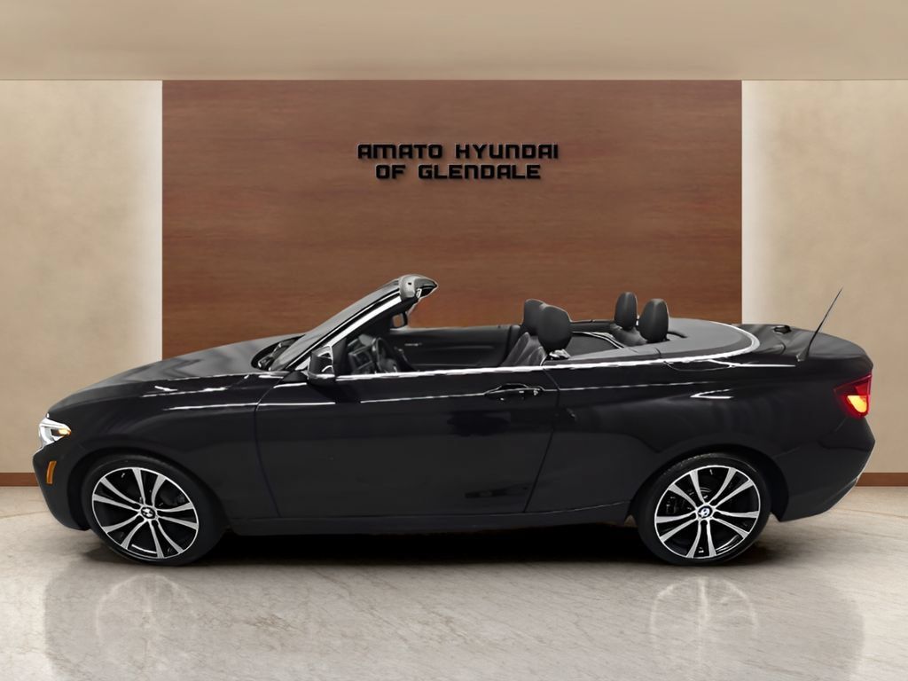 Used 2020 BMW 230i xDrive Convertible w/ Premium Package AWD/4WD image 4