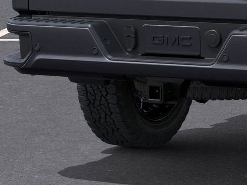 New 2026 GMC Sierra 2500 Denali w/ Denali Reserve Package image 14
