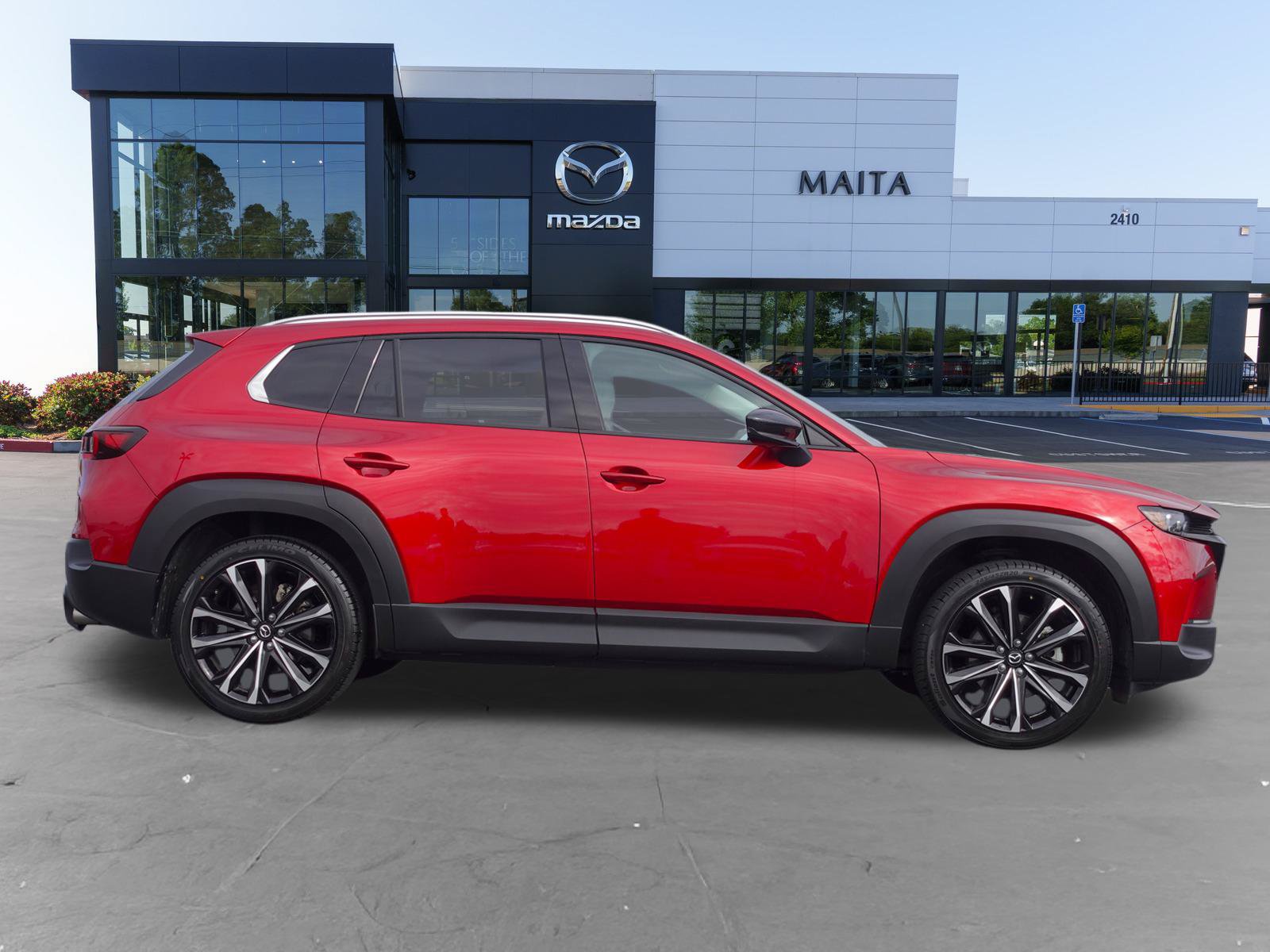Certified 2025 MAZDA CX-50 AWD 2.5 S w/ Premium Plus Pkg image 2