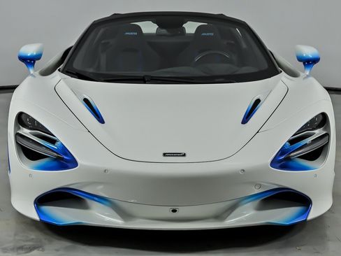 Used 2021 McLaren 720S Spider RWD image 5