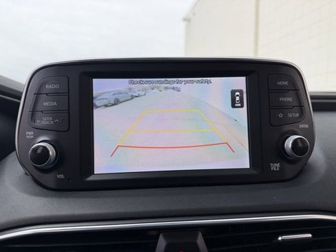 Used 2019 Hyundai Santa Fe Limited image 34