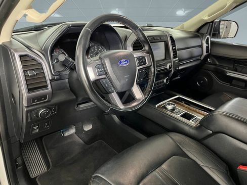 Used 2020 Ford Expedition Platinum image 3