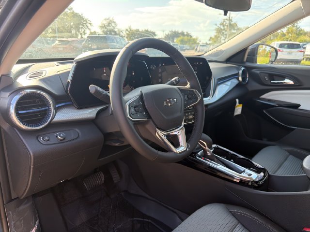 New 2026 Chevrolet Trax LT w/ Driver Confidence Package FWD image 23