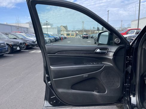 Certified 2020 Jeep Grand Cherokee High Altitude image 38