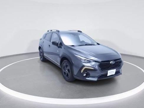 Used 2025 Subaru Crosstrek 2.5i Sport AWD/4WD image 2