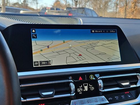 Used 2021 BMW M4 Competition w/ Executive Package image 16