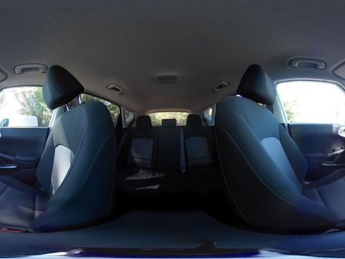 Used 2025 Kia Soul LX w/ LX Technology Package FWD image 41