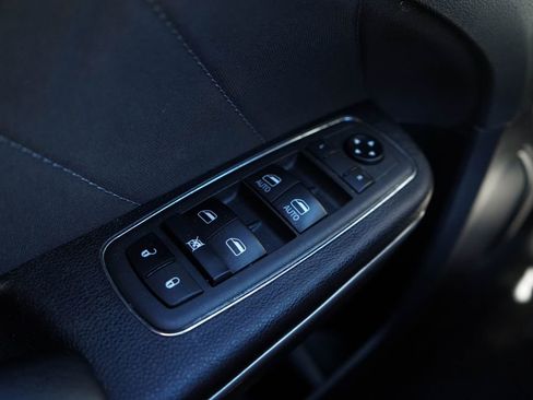 Used 2019 Dodge Charger R/T image 27