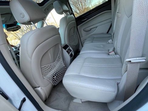Used 2011 Cadillac SRX Performance image 18