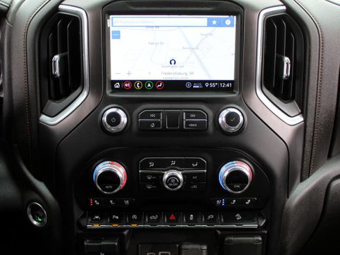 Used 2020 GMC Sierra 1500 AT4 w/ AT4 Premium Package image 29