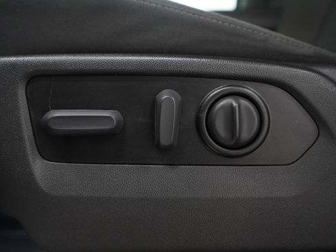 Used 2022 GMC Sierra 1500 Elevation image 23