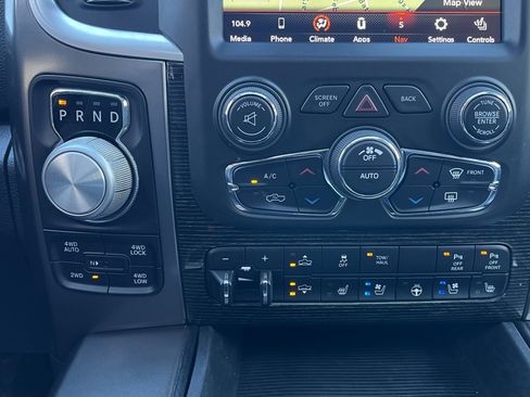 Used 2014 RAM 1500 Limited image 29