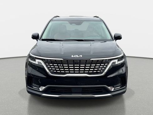 Used 2024 Kia Carnival SX Prestige image 8