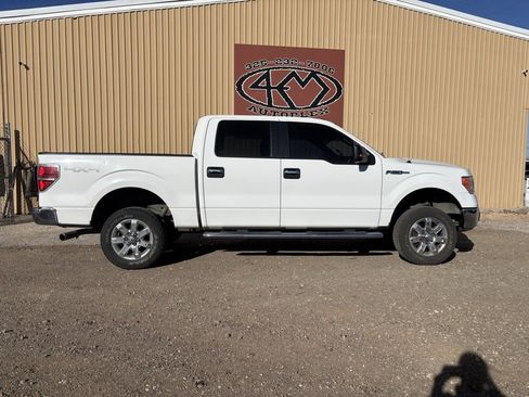 Used 2014 Ford F150 XLT w/ Equipment Group 302A Luxury image 8