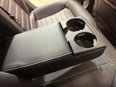 Used 2015 Ford Fusion SE w/ Equipment Group 202A image 26