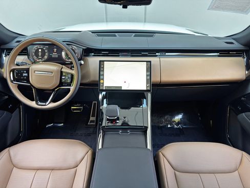 Used 2024 Land Rover Range Rover Sport Autobiography image 12